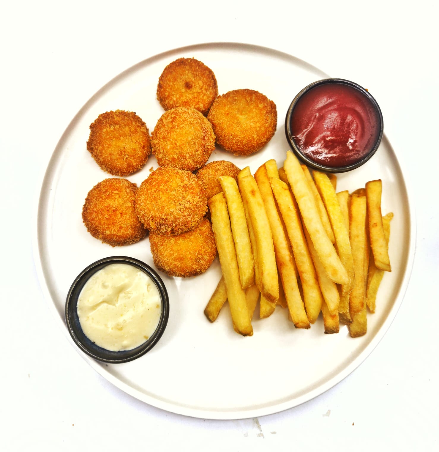 NUGGETS + FRITES